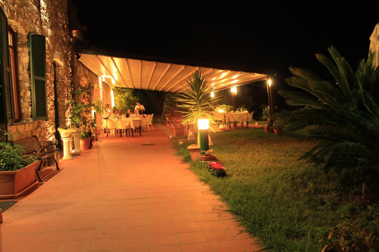 Villa Govi Diano Castello Exterior foto